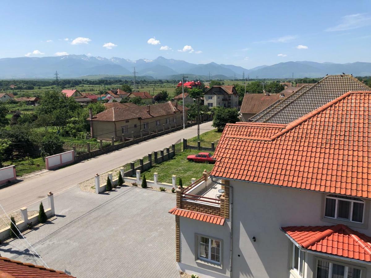 Absolut Residence Haţeg Εξωτερικό φωτογραφία